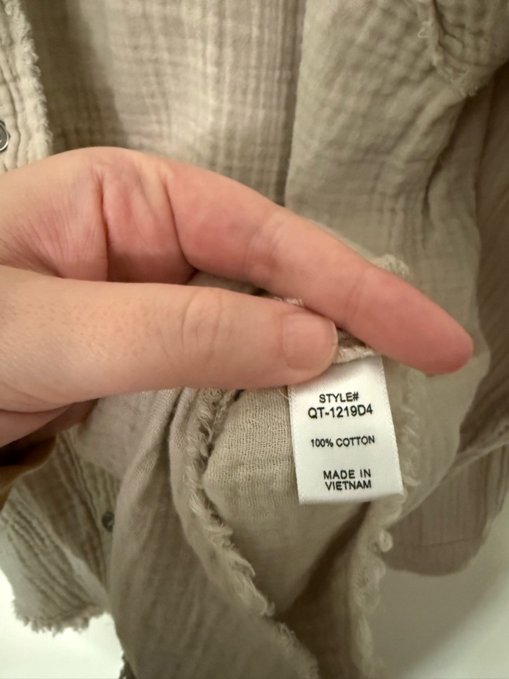 Zenana Gauze Button Down Shacket Top Small Neutral Raw Hem Boho Oversized - Picture 6 of 11